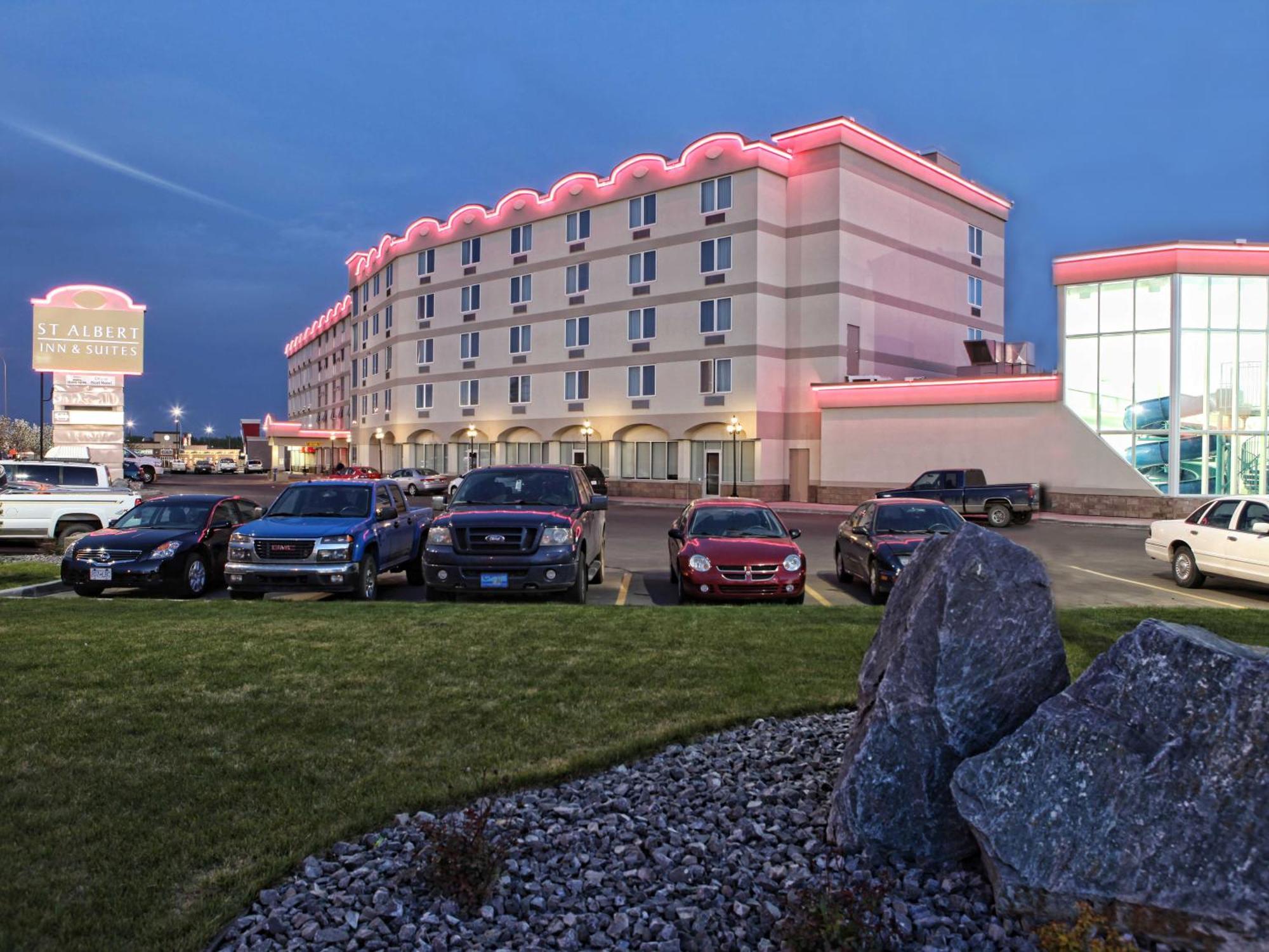 St. Albert Inn&Suites Saint Albert Buitenkant foto